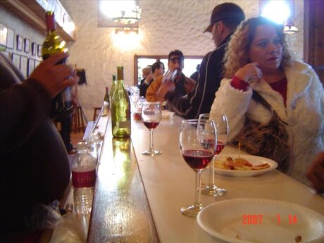 Degustación en Vinícola LA Cetto en 2007. Historia de BajaViajes.com, nuestros primeros tours.
