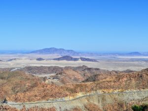 Vista panorámica desde La Rumorosa, en Tecate, Baja California