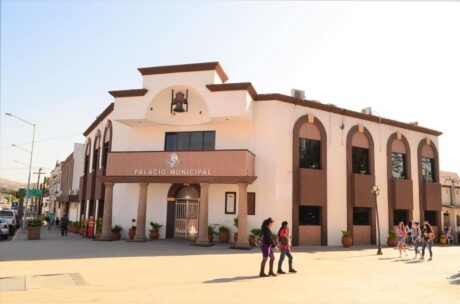 Edificio de gobierno en el Centro Histórico de Tecate